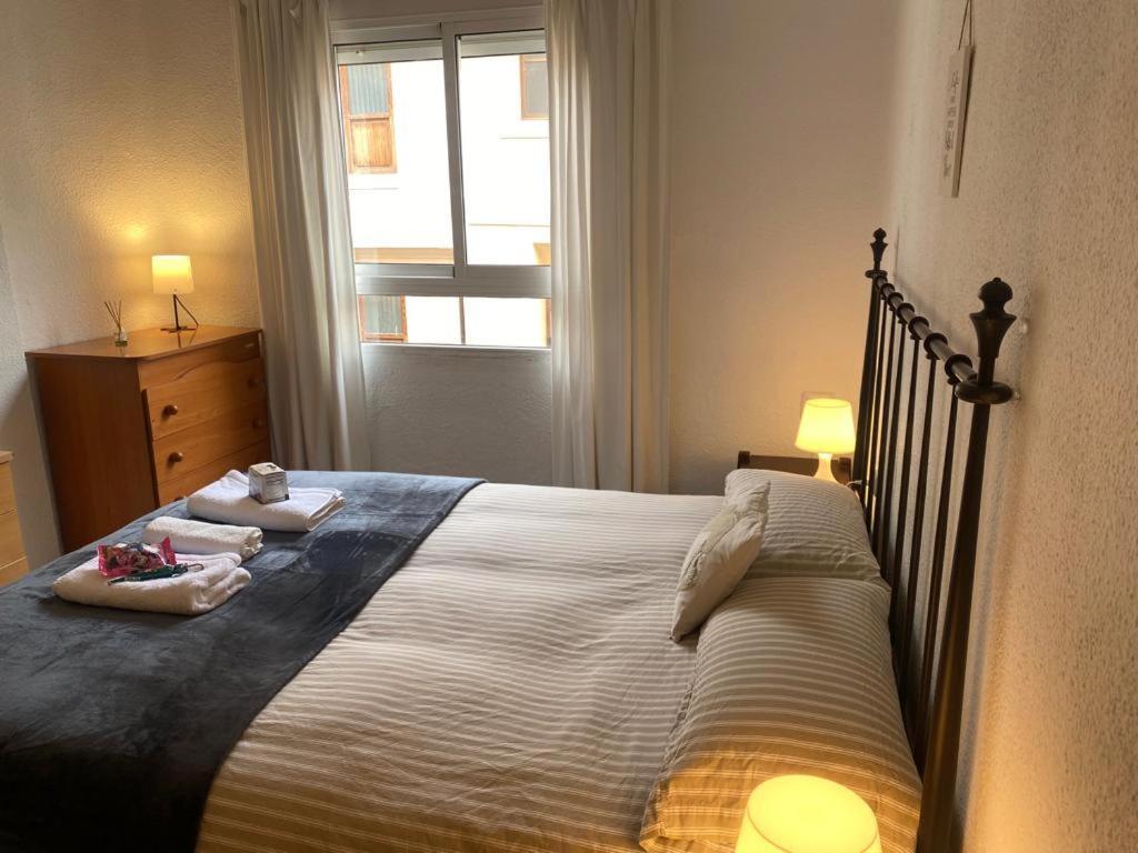 Apartamento Para 4 Personas En El Centro De Valencia, Plaza El Pilar エクステリア 写真